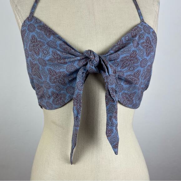 Free People Jen’s Pirate Booty Paisley Tie Front Paisley Top Large - Picture 4 of 7